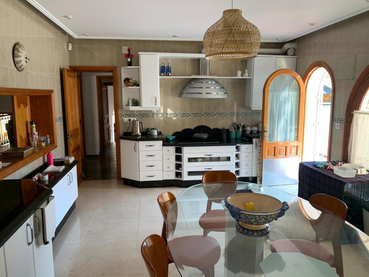 La Quinta - La Barrosa Villa Chiclana de la Frontera Exteriör bild